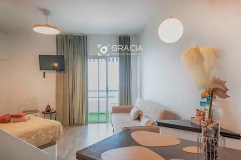 Estudio en Avenida Adeje 300