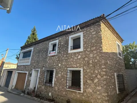 Casa en Castejón