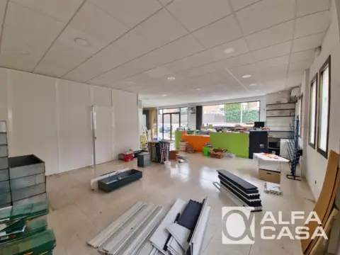 Local comercial en Fenals-Santa Clotilde