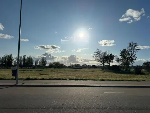 Terreno en calle de los Girasoles, 29