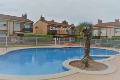 Casa pareada en Molí de La Torre