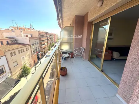 Piso en Carrer de Pere Badia in Centre (Torredembarra) · Torredembarra