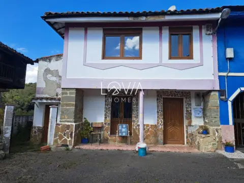 Casa en Santiago Arenas-Carbayín-Lieres