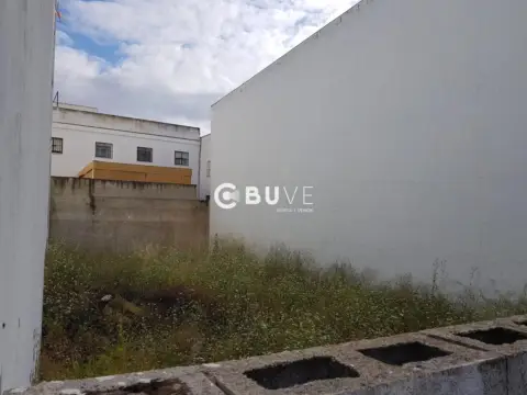 Terreno en Las Colonias