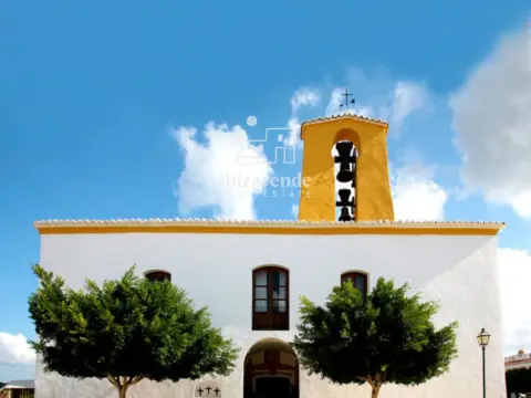 Chalet en Santa Gertrudis de Fruitera