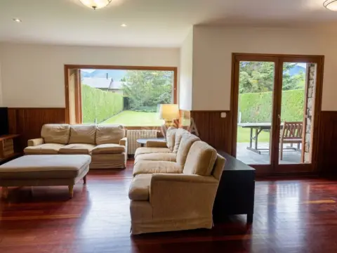 Chalet en Prats I Sampsor