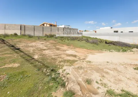 Terreno en calle Tomillo, 11