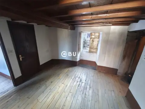 Casa en Rubieiro (Rois)