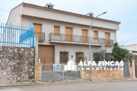 Chalet en La Alberca de Záncara