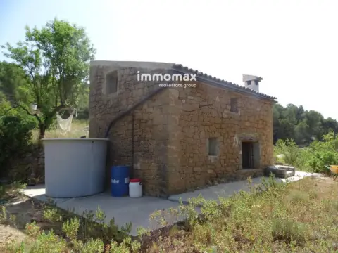 Finca rústica en Caseres