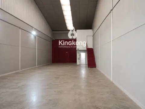 Nave industrial en Campo Real
