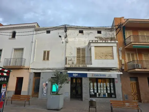 Edificio en Carrer d'Antoni Roig