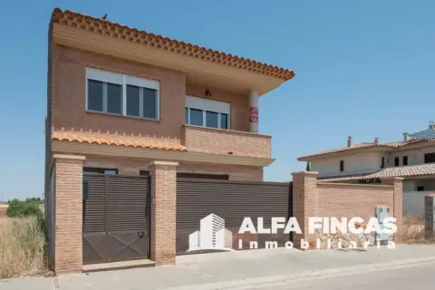 Chalet en Villarrobledo