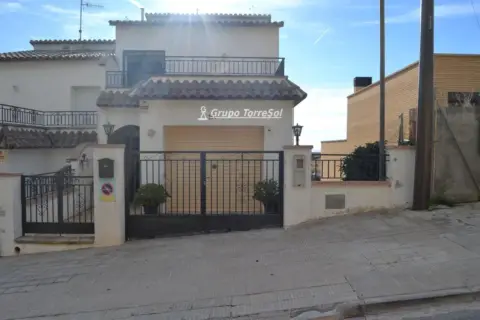 Casa pareada en Nucli Urbà