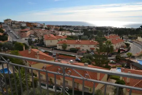 Casa pareada en Nucli Urbà