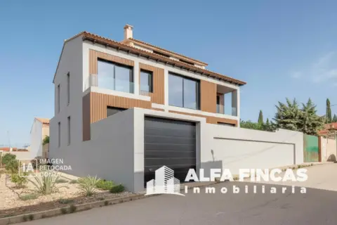Chalet en Casas de Fernando Alonso