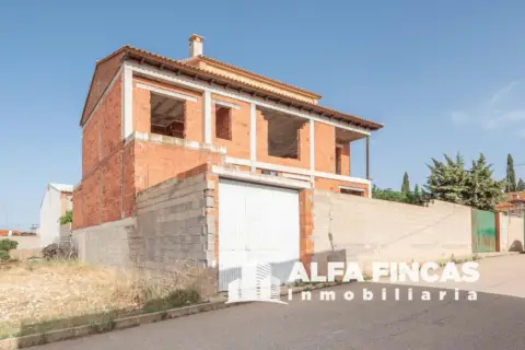 Chalet en Casas de Fernando Alonso