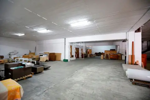 Nave industrial en Belasco