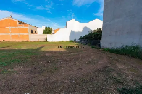 Terreno en Carrer de Montortal
