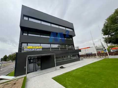 Edificio en Polígono Industrial de Coslada