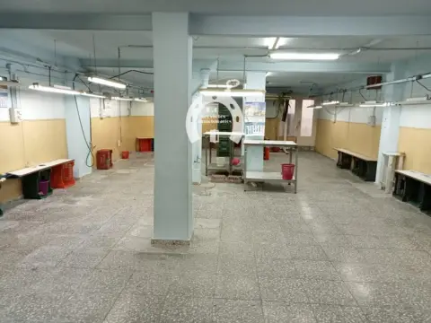 Local comercial en Plaza Madrid