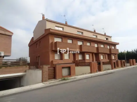 Casa adosada en Benavent de Segrià
