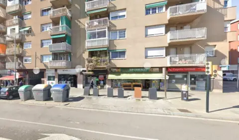 Local comercial en Avinguda de la Pedra del Diable