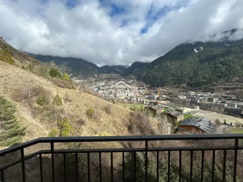 4-bedroom flat for sale in Vila, Encamp · 44 of 60