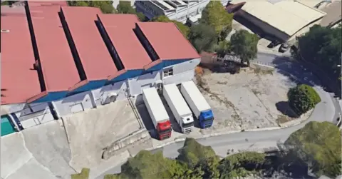 Nave industrial en Lezo