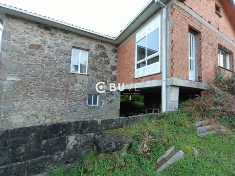 Casa en Os Dices
