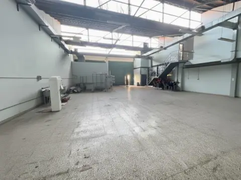 Nave industrial en Pol. Ugaldetxo