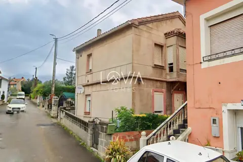 Casa en calle de Luis Gómez Cagigas, 9