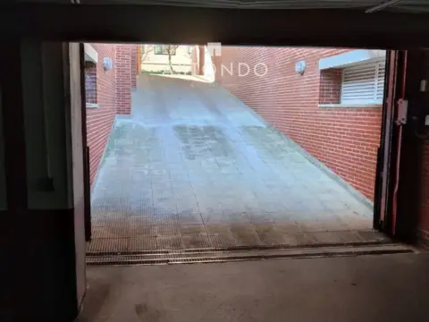Garaje en calle de Florencio Castillo