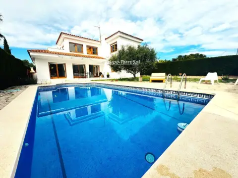 Chalet en Calafat