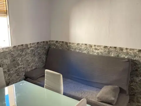 Piso en Nuevo Parque-Los Rosales-Tráfico Pesado