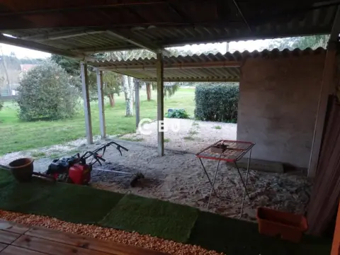 Casa en Loureiro (Luou)