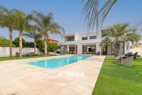 Chalet en Empuriabrava-Peni