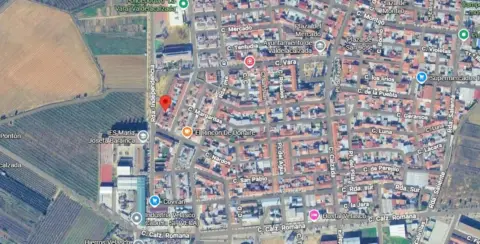 Casa en Valdelacalzada