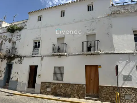 Casa adosada en Alcalá de los Gazules