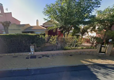 Casa adosada en Paseo de la Chirina