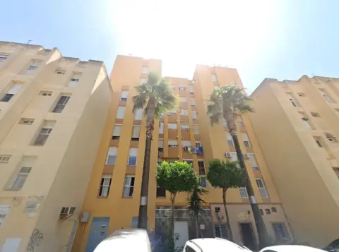 Piso en Plaza Salina