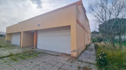 Casa en calle Río Gallego Urcamusa