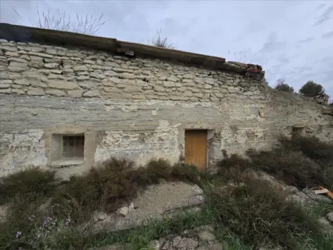 Casa en calle Cuevas de Luna