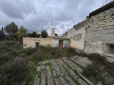 Casa en calle Cuevas de Luna