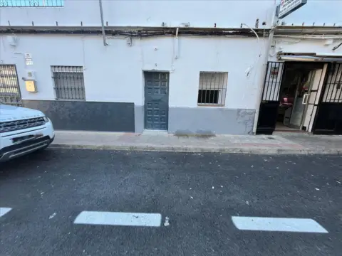 Casa en calle de Zurbarán