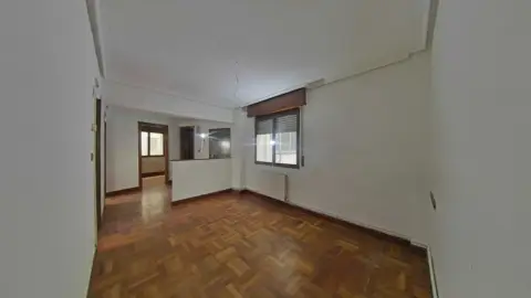 Piso en calle de Galizia