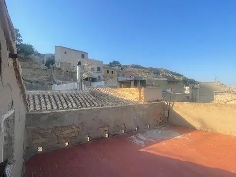 Piso en calle de las Revueltas