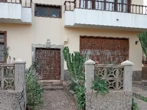 Piso en calle El Cruce