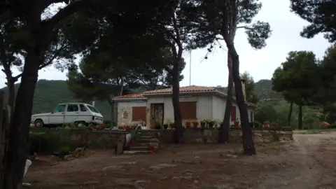 Casa en calle 7 - Parcela