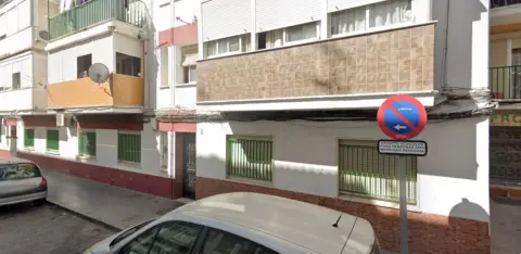 Casa en calle Antonio Rengel
